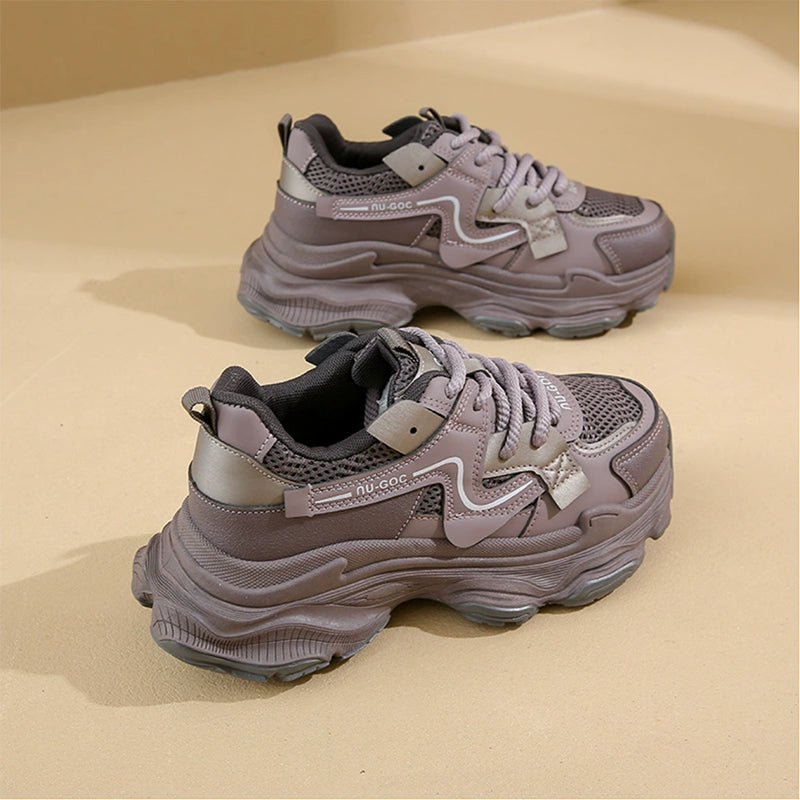 Sporty Dad Sneakers: Chunky Heel & Breathable Mesh