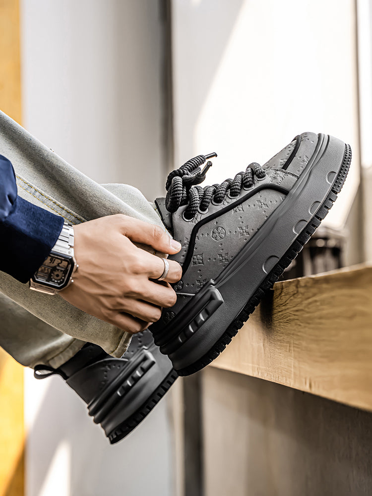 2025 New thick-soled trendy shoes