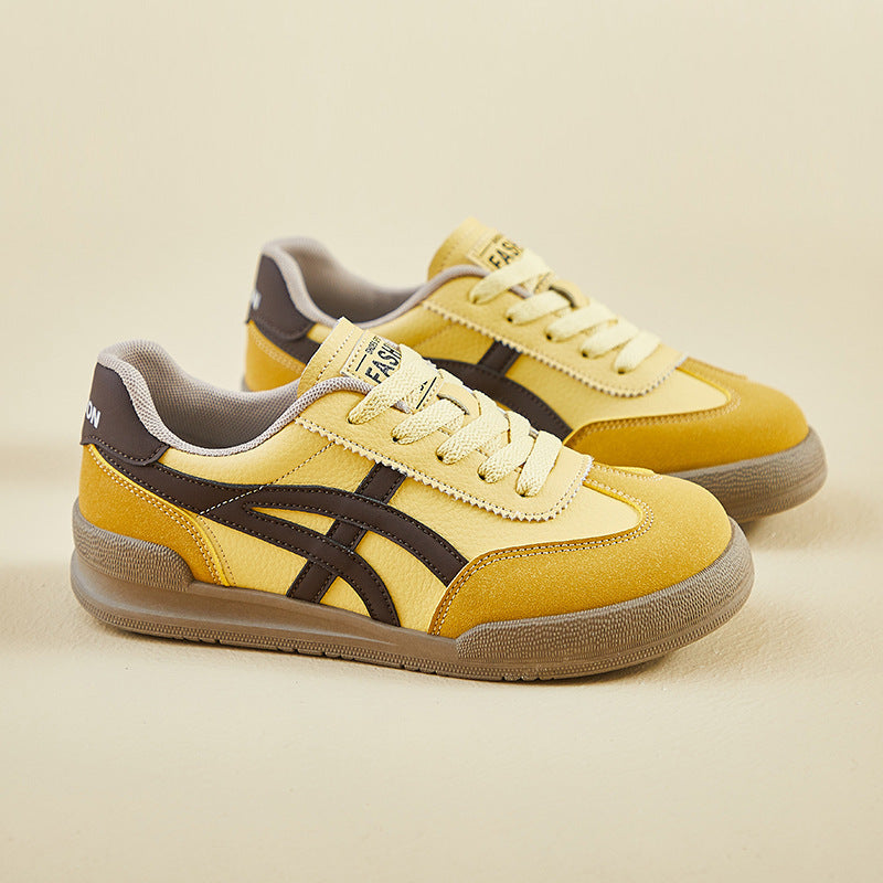 Retro Striped Sneakers - Classic Sporty Low - Top Design