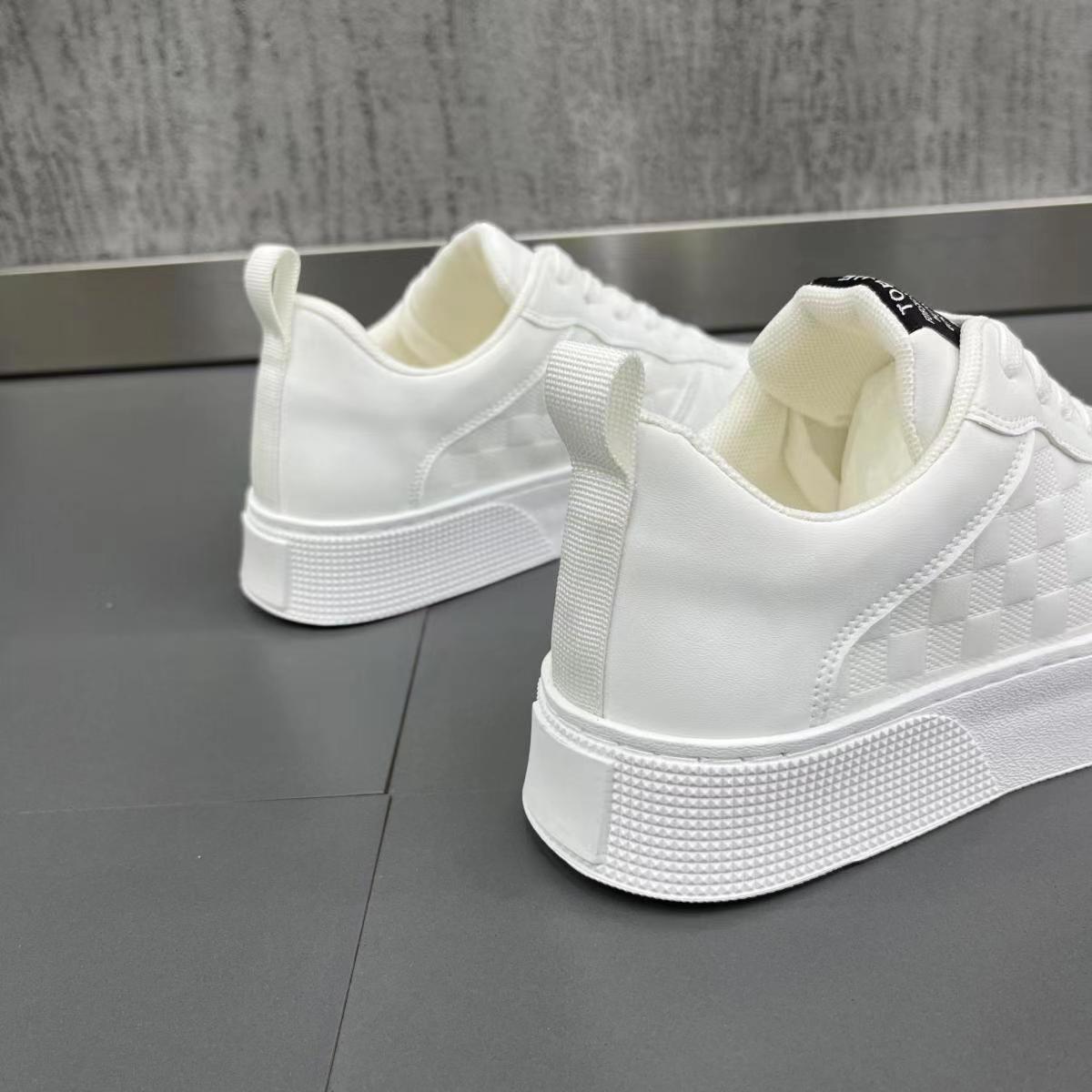 Men's Minimalist Low-Top Sneakers - Multi-Color Checkerboard Casual Shoes