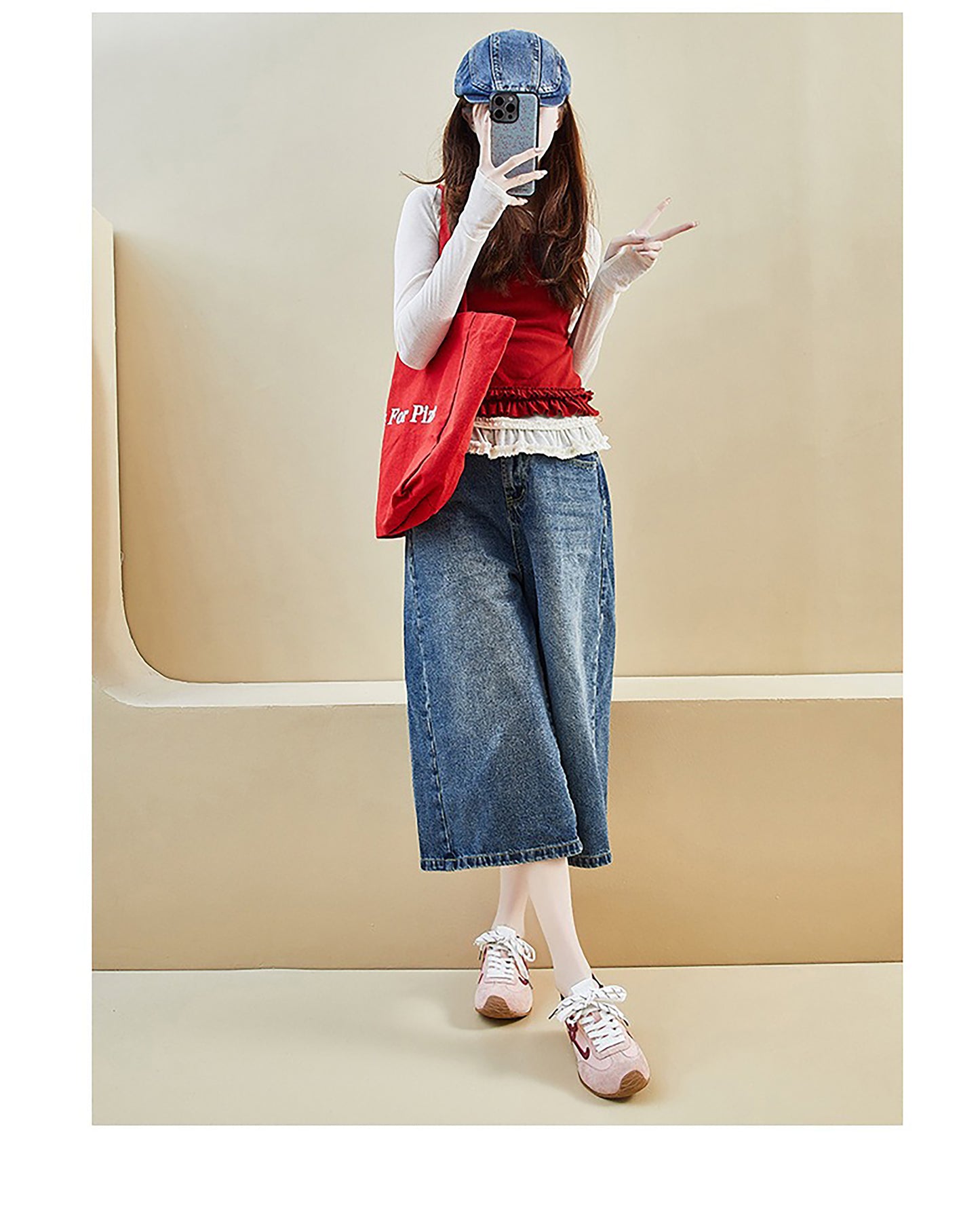 Women’s Classic Retro Sneakers - Suede & Leather Panel Design