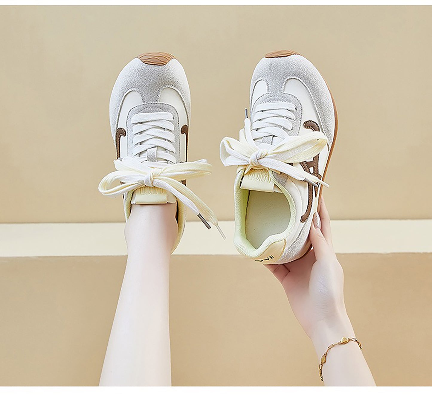 Women’s Classic Retro Sneakers - Suede & Leather Panel Design