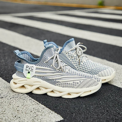 Lightweight Flyknit Sneakers - Breathable Mesh & Sculpted Sole（