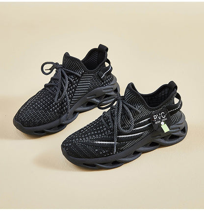 Lightweight Flyknit Sneakers - Breathable Mesh & Sculpted Sole（